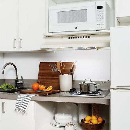 Intown Suites Extended Stay Raleigh Nc- Capital Blvd Екстер'єр фото
