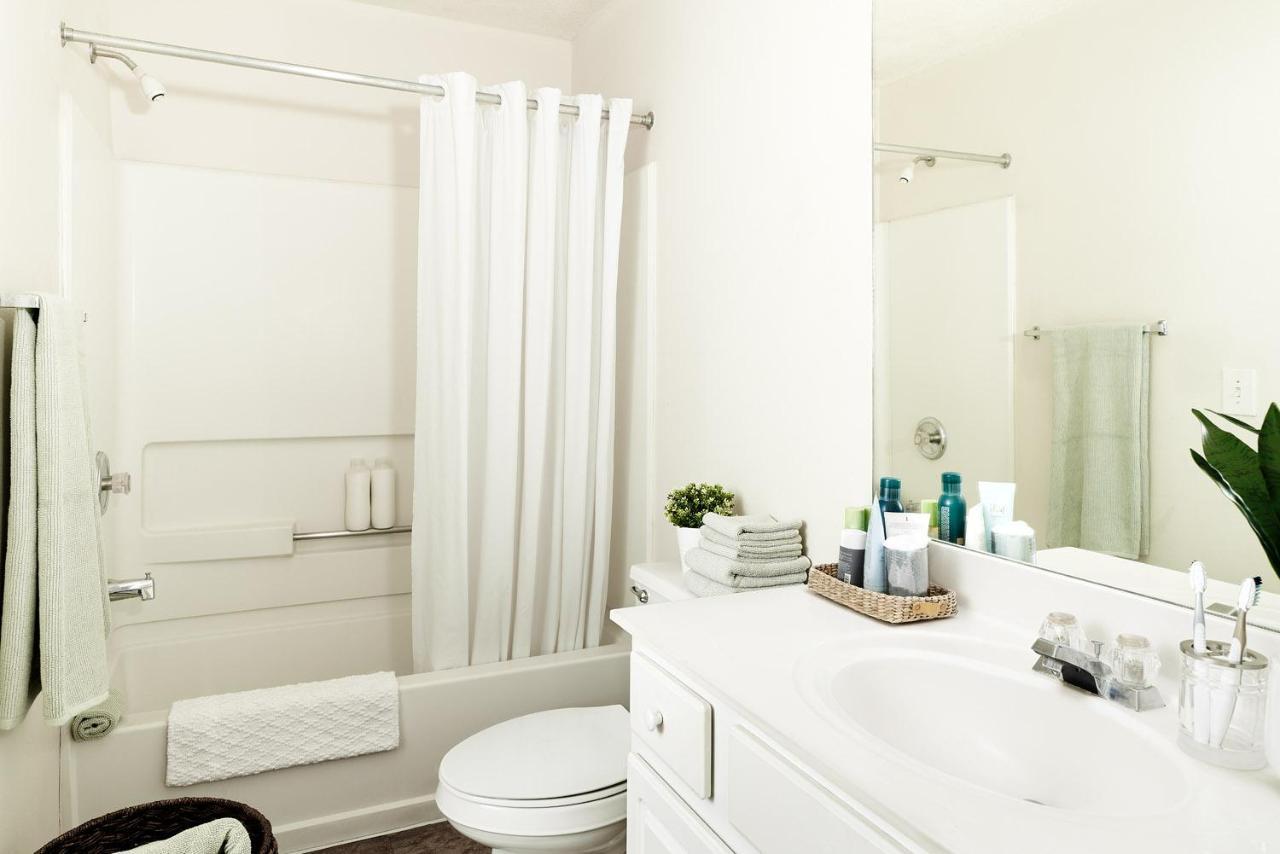 Intown Suites Extended Stay Raleigh Nc- Capital Blvd Екстер'єр фото